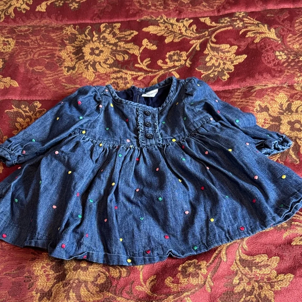 Bundle Baby Clothing: Onesie, 2 Leggings, & Baby Gap Dress 3-6 Months. NWOT